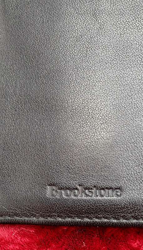 Brookstone leather Card/ID Holder with Clip   10,5cm x 7cm
