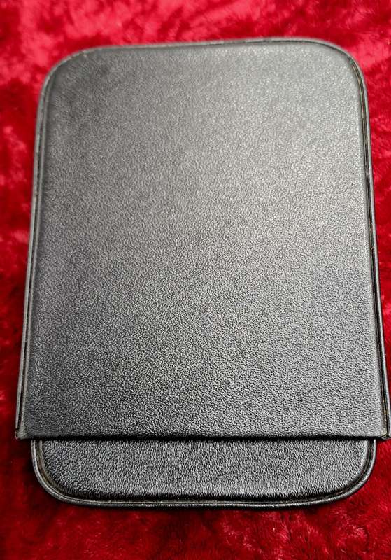 Krusell leather Bussiness Card Holder ? 10cm x 7cm x 12cm