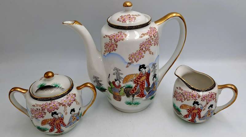 17pc Vintage SOKO China Lithopane moriage geisha  -Fine Porcelain Teaset Hand Painted - Japan