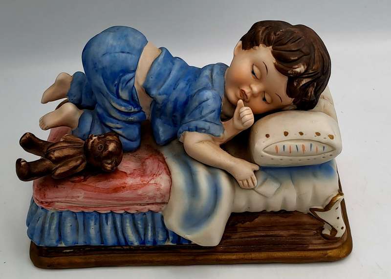 Vintage Ceramic Sleeping Boy Figurine 10,5cm x 17cm x 11cm