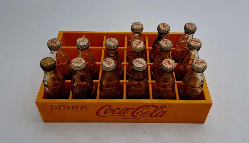 Vintage miniature Coca-Cola crate with 15 glass miniature Coca-Cola bottles