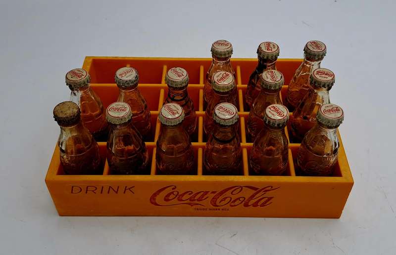 Vintage miniature Coca-Cola crate with 15 glass miniature Coca-Cola bottles