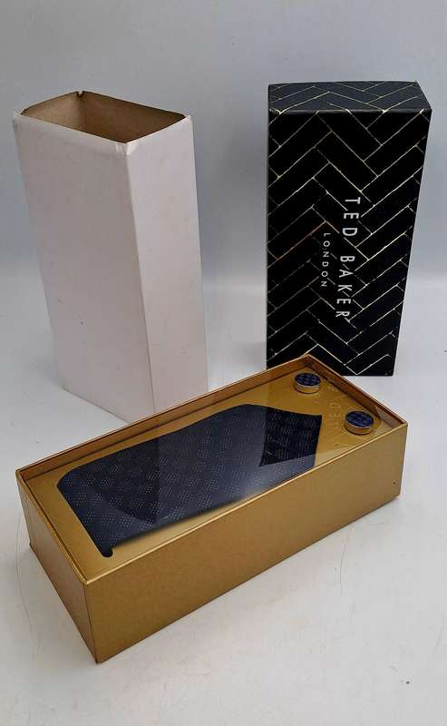 Unused Navy Ted Baker London Designer Tie and Cufflink set - Still in Box