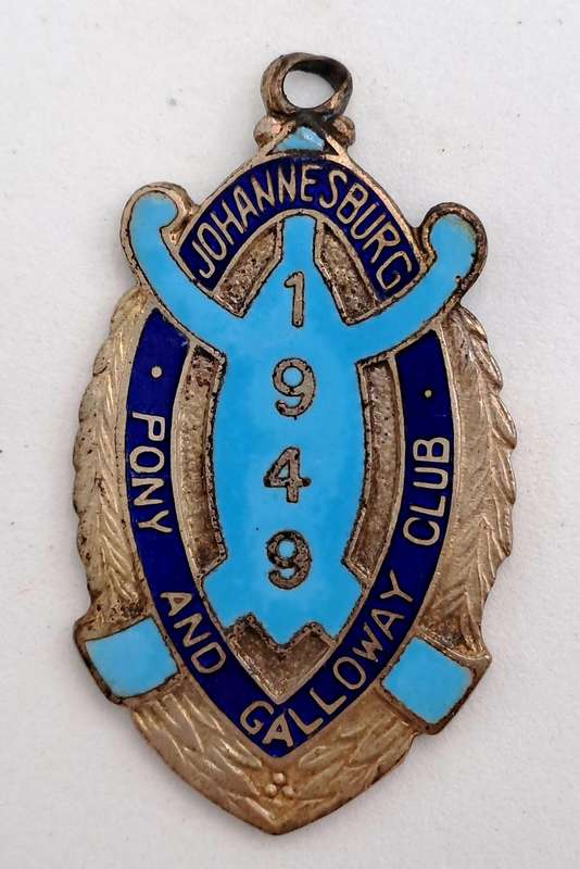 Vintage 1949 Johannesburg Pony& Galloway CLUB No  39 Badge -Brass & Enamel