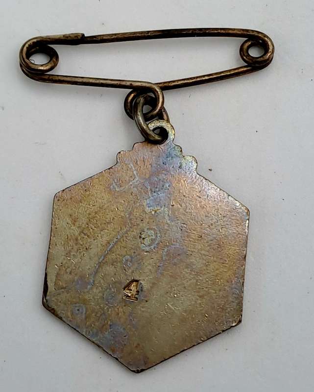 Vintage 1941 Johannesburg Pony& Galloway CLUB No  4 Badge -Brass & Enamel