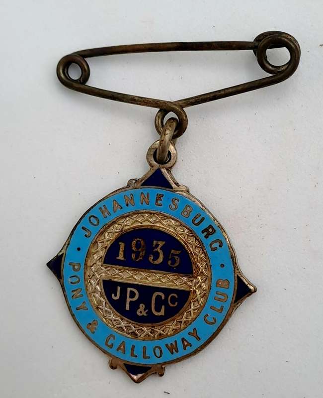Vintage 1935 Johannesburg Pony& Galloway CLUB No 46 Badge -Brass & Enamel