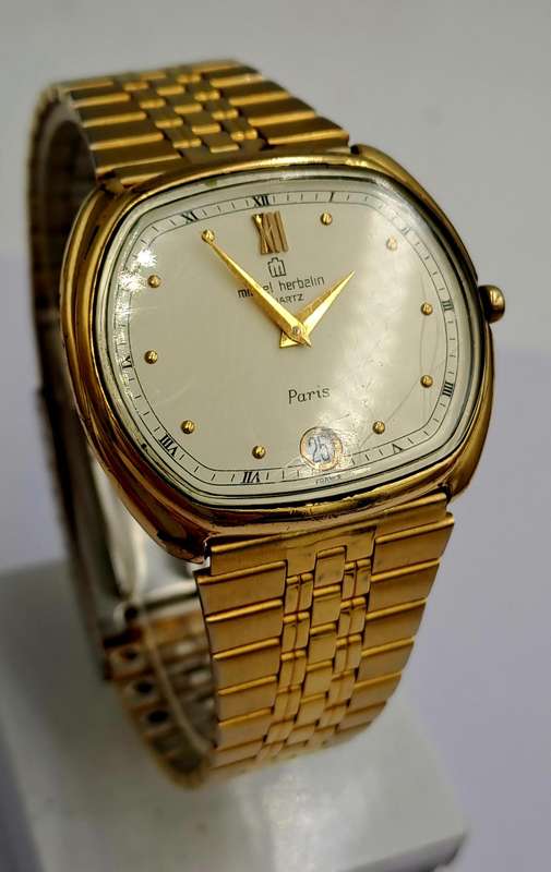 Pre-Owned Gold Tone Michel Herbelin Paris Mens Quartz watch -Working-Swiss Movement