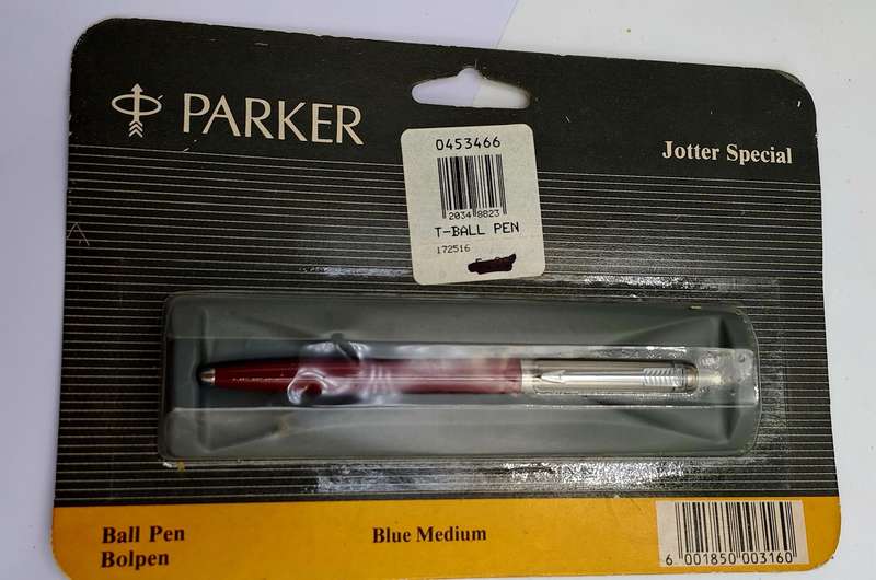 Old Stock Parker T-Ball Jotter special Ball Pen Medium Blue still in Packaging