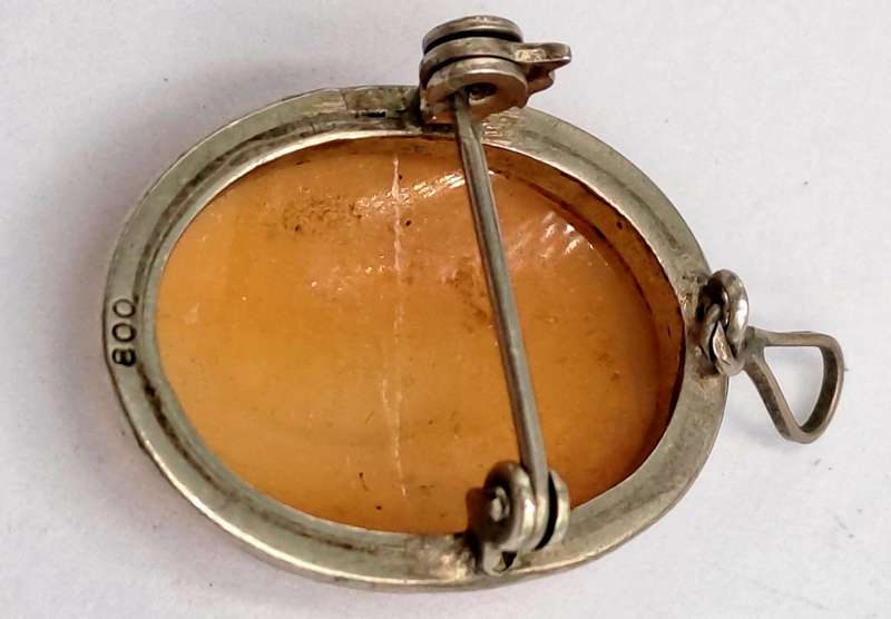 Vintage Cameo Brooch Pendant 80% silver(Hairline crack )