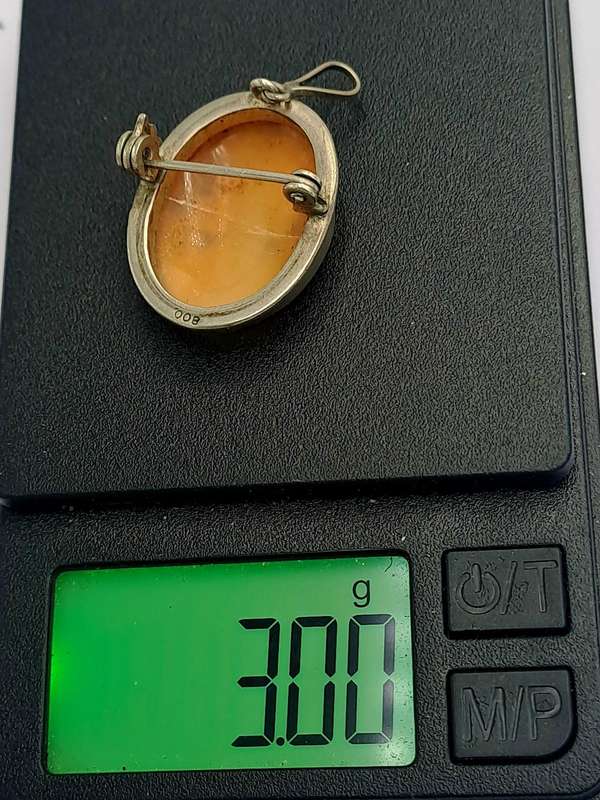 Vintage Cameo Brooch Pendant 80% silver(Hairline crack )