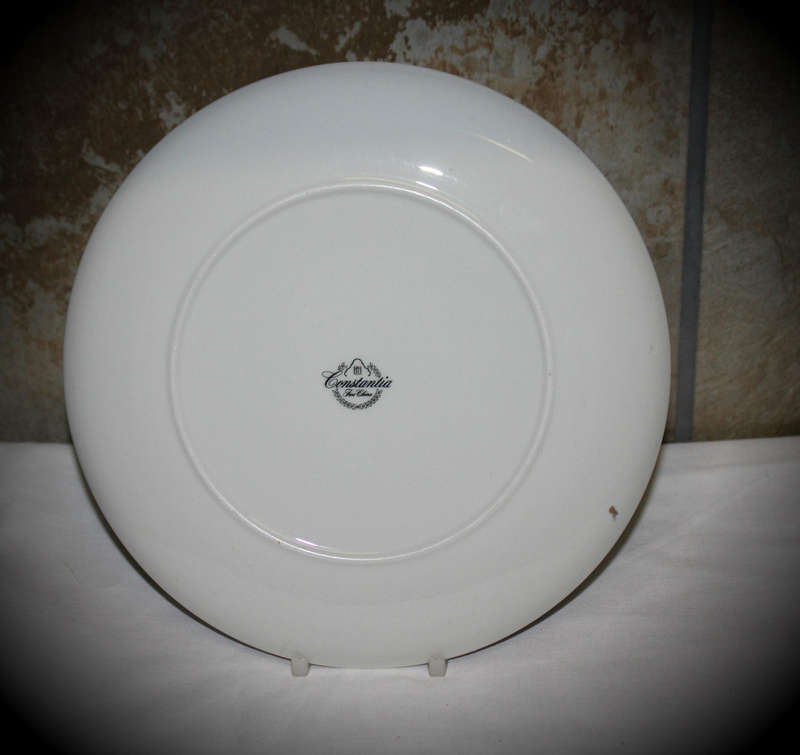 Collectable Vintage Constantia Fine China  Decorative Plate 233mm