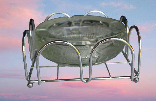 A Large Glass ashtray and metal servet Holder 1.695g - 80x188x183mm