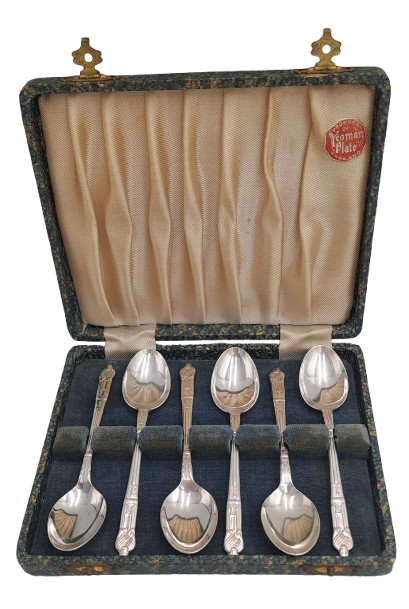 6 Vintage Yeoman Plate Apostel Spoons -Boxed -Made in England