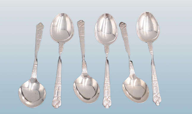 6 Vintage Yeoman Plate Apostel Spoons -Boxed -Made in England
