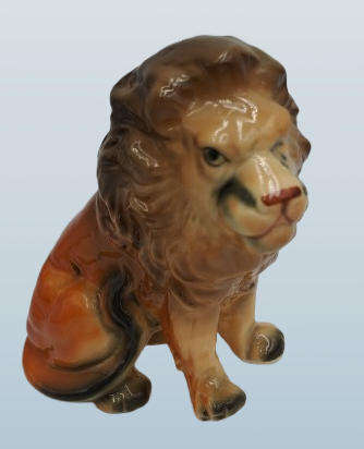 Vintage Ceramic  Lion Figurine  11cm x 8,5cm x 5cm