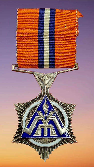 1969 South African Police .925 Silver Star for Merit Full-Size Medal  Issued to 19750K Kapt J.Smuts