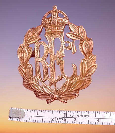 WW1 Royal RFC Royal Flying Corps Cap Badge