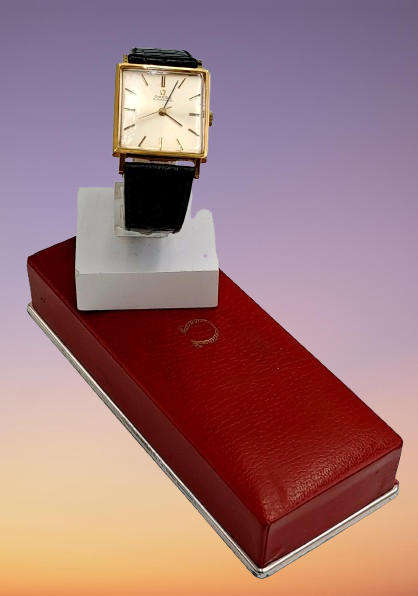 Vintage 1960's Gold Plated Swiss Ladies Omega Automatic Watch 24 Jewels Working-Boxed