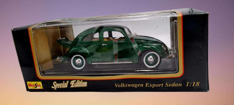 Maisto Special Edition Volkswagen Export Sedan 1951 1:18 Die Cast Metal