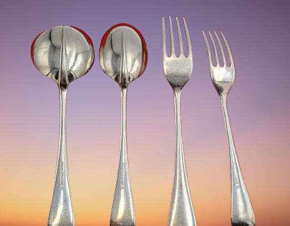 54 Vintage Quality Bone Handle Cutlery Made in Sheffield England in Canteen -12 Joseph Roger Knifes