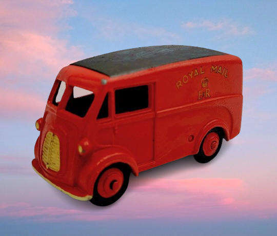 Vintage 1960 Die Cast Dinky No 260 "Royal Mail Morris J Van" Made in England MECCANO Ltd-No Box