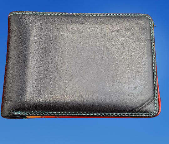 Pre-Owned -  "Mywalit" Genuine Leather Wallit