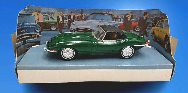 Dinky Matchbox 1/43 - Jaguar Type E MK1 1/2 1968 Green