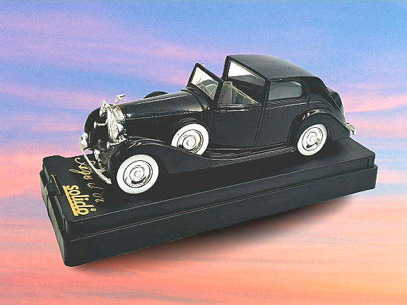 Solido 4071- 1939 Rolls Royce Phantom III Coupe -Die Cast 1/43 Made in France