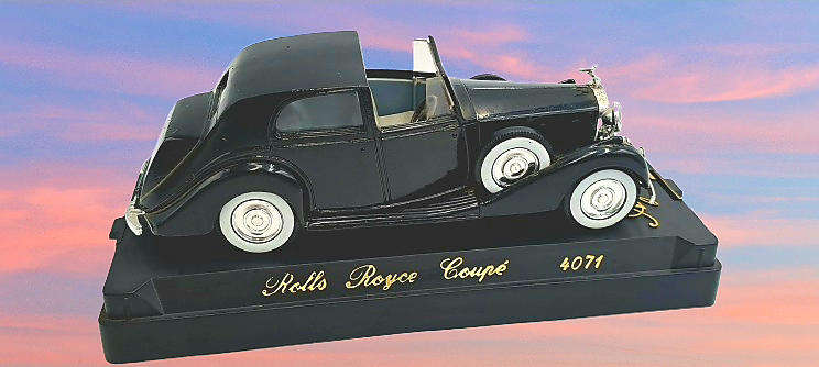Solido 4071- 1939 Rolls Royce Phantom III Coupe -Die Cast 1/43 Made in France