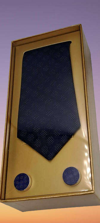 Unused Navy Ted Baker London Designer Tie and Cufflink set - Still in Box