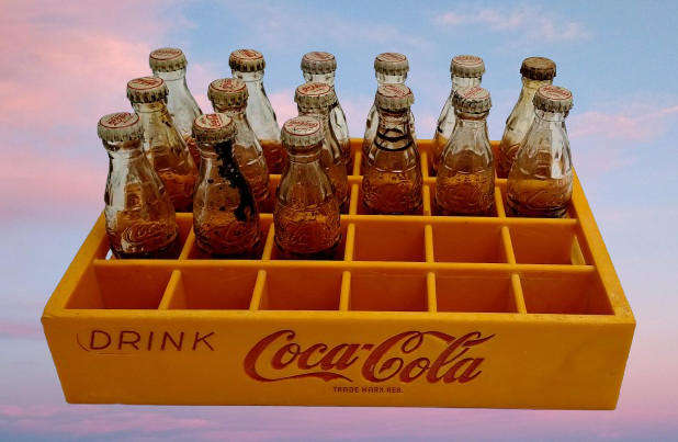 Vintage miniature Coca-Cola crate with 15 glass miniature Coca-Cola bottles