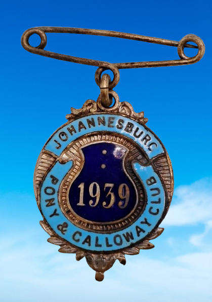 Vintage 1939 Johannesburg Pony& Galloway CLUB No 1 Badge -Brass & Enamel