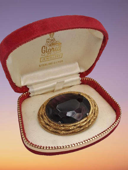 Vintage plum color brooch -Boxed