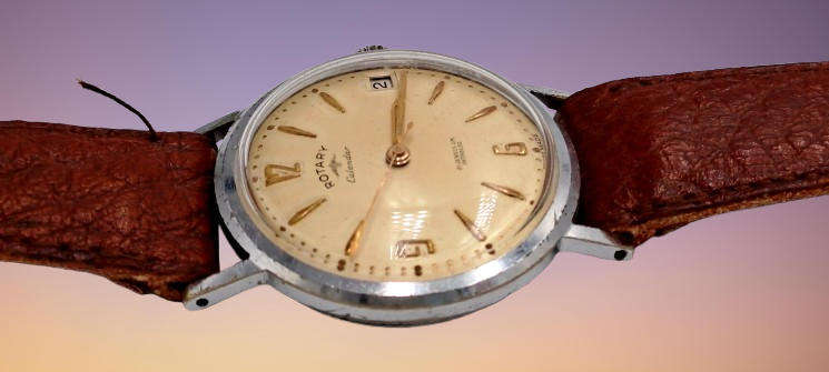 Vintage Men's Swiss Rotary Calender Incabloc 21 Jewels watch sn.295839-WORKING