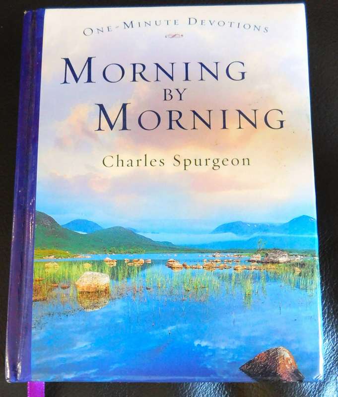 CHARLES SPURGEON - One Minute Devotional [BOOK]