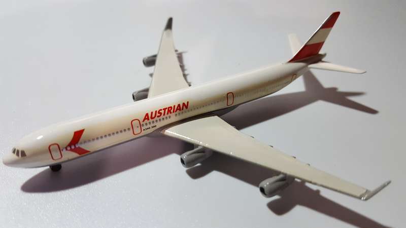 SCHABAK Airbus A340-300 Austrian Airlines