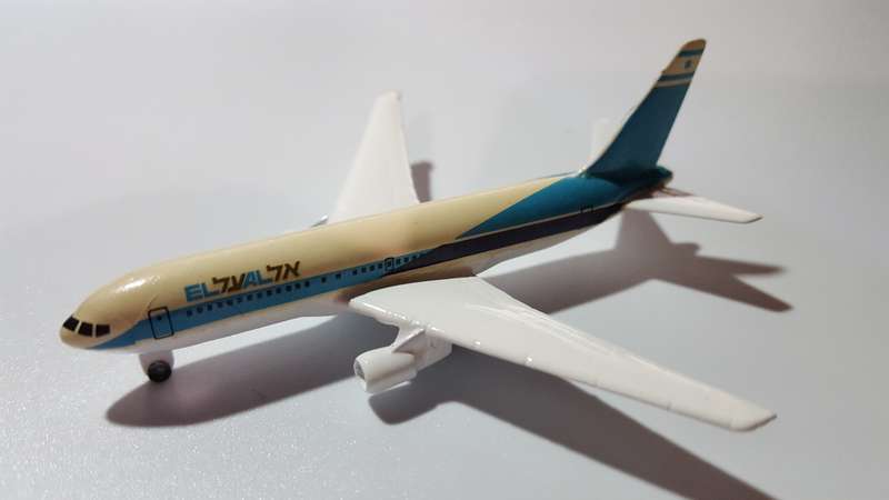 SCHABAK 1998 Boeing 767 EL AL Israel Airlines Ltd.