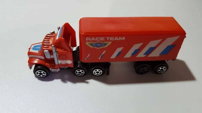 Micro Machines 1989 Galoob Race Team Semi Box Truck Lorry Kenworth