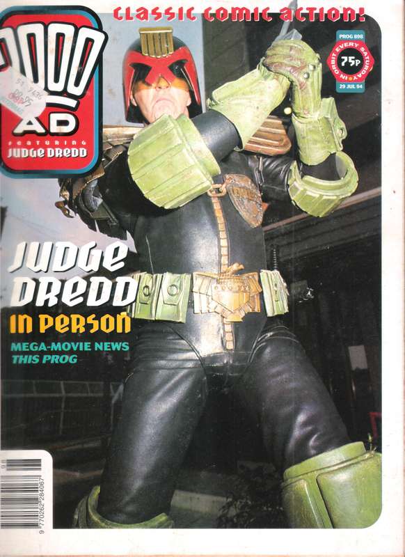 2000AD Featuring Judge Dredd (Prog # 898) [29 Jul 94]