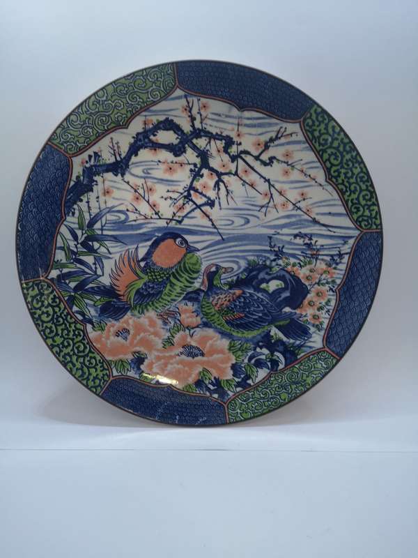 Large decorative  Japanese  Imperial Imari  plate