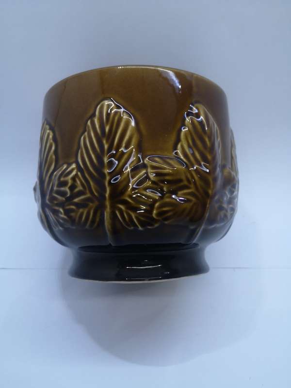 Sylvac planter - made in England
