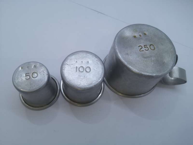 Aluminium measurement cups