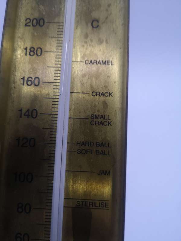 Candy thermometer