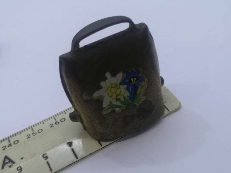 Set of 3 cow bells - small