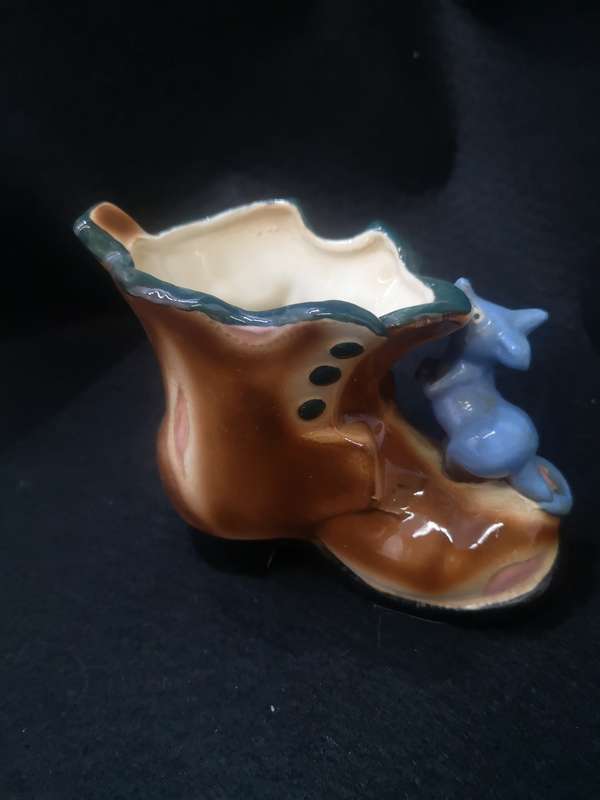 Brown boot with small blue mice - made in Japan