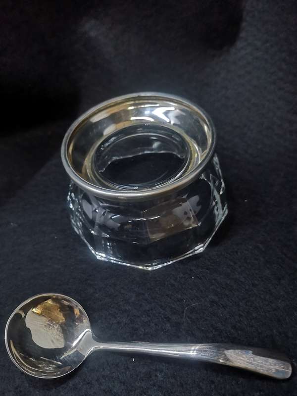 Glass sugar pot with spoon