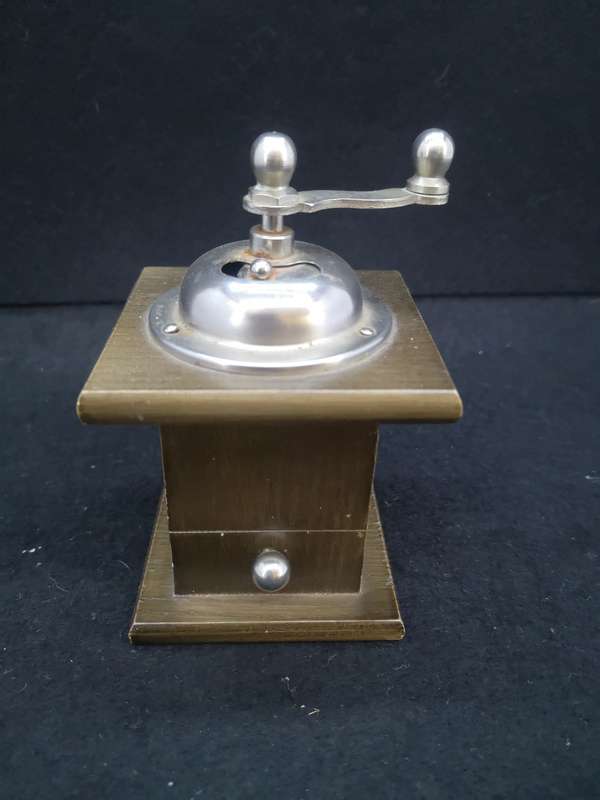 Pepper grinder made in Italy