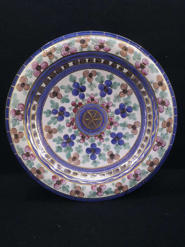 Big ceramic plate Flora Gouda Holland