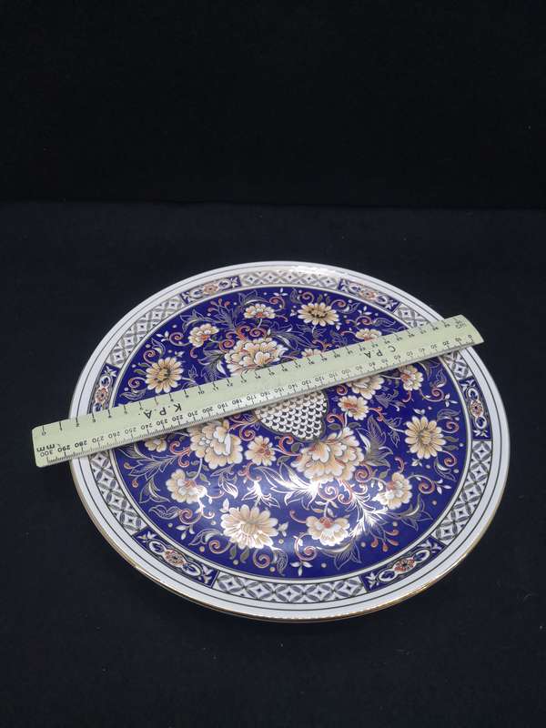 Big ceramic plate Lambrou Bros 683 24k gold