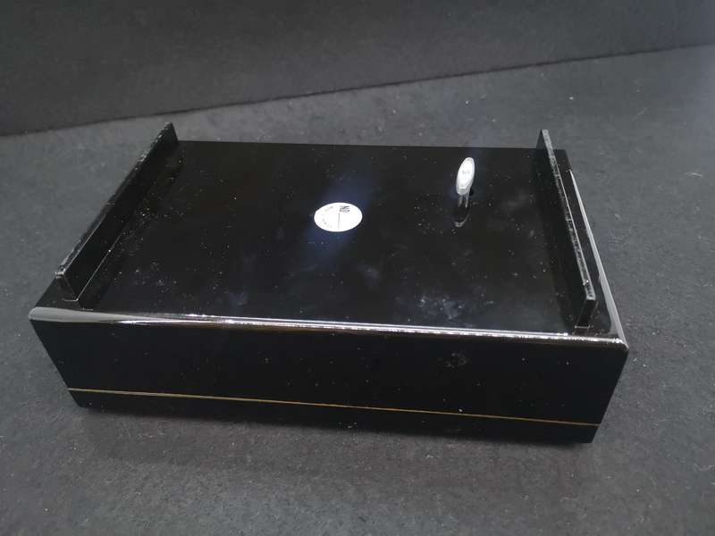 Japanese lacquered musical jewelry box